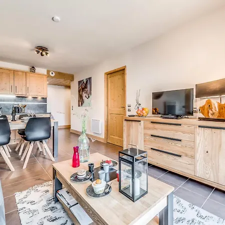 Résidence Les Balcons Etoilés - 2 Pièces Pour 4 Personnes 193374 * La Plagne